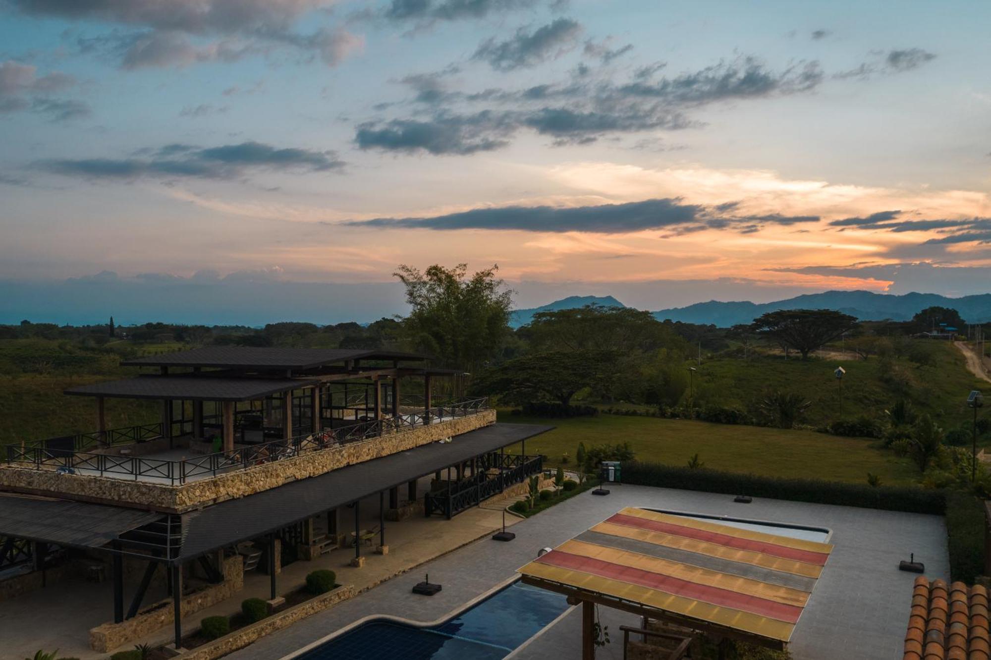 Hotel El Cielo En La Tierra Alcalá Buitenkant foto